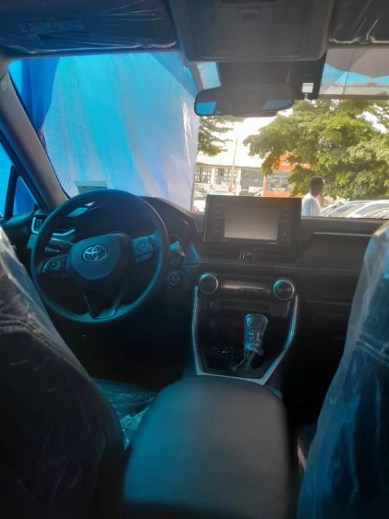 Toyota RAV 4   - 2020