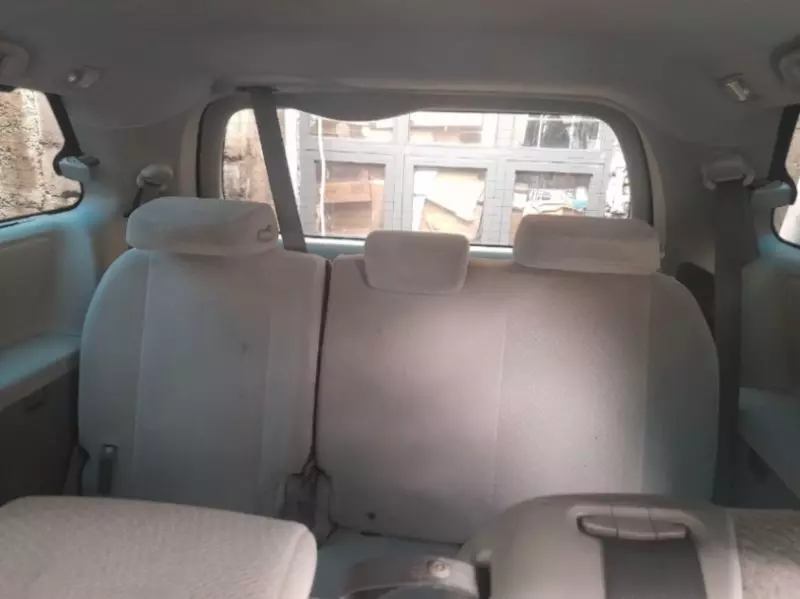 TOYOTA Sienna - 2011
