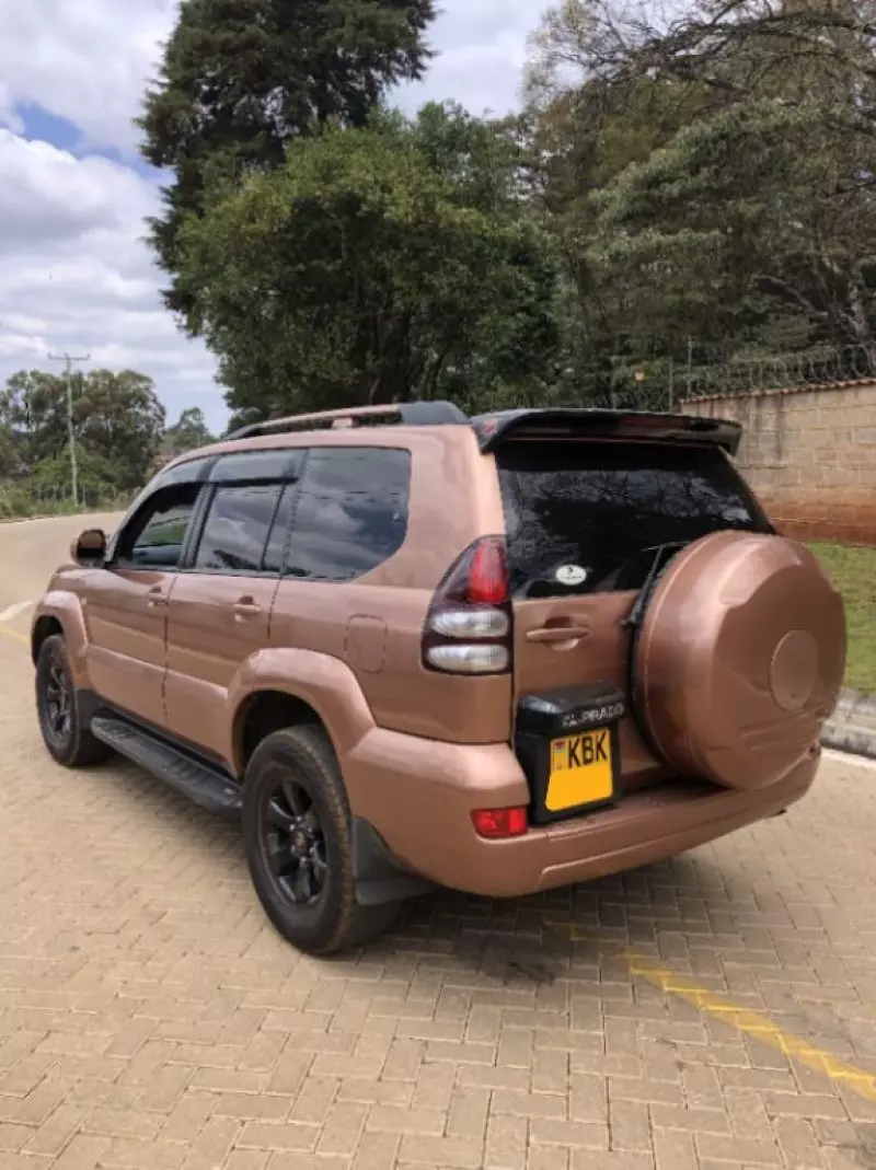 Toyota Land Cruiser   - 2009
