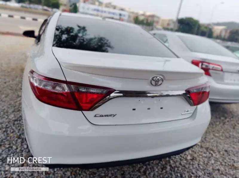 TOYOTA Camry   - 2016