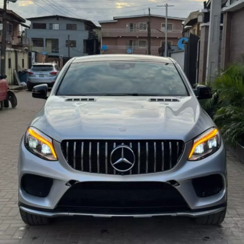 Mercedes-Benz GLE-Class   - 2016