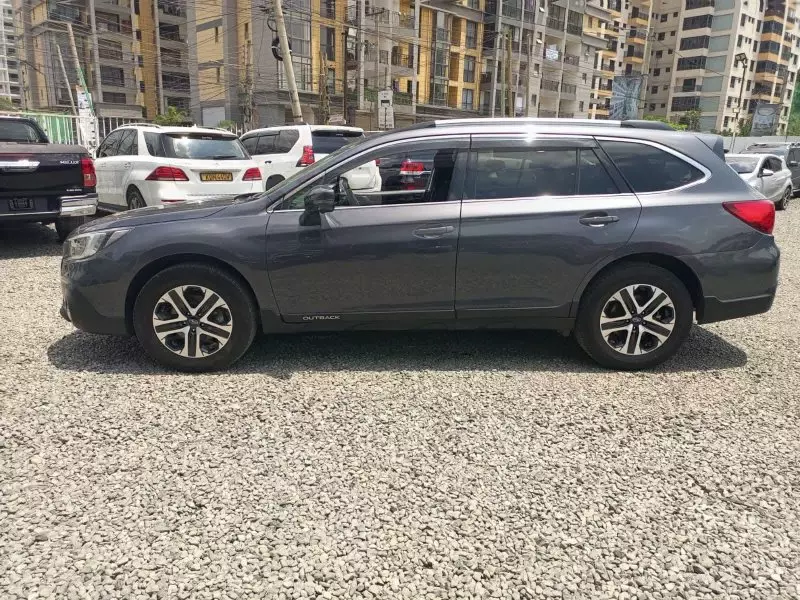 Subaru Outback - 2019