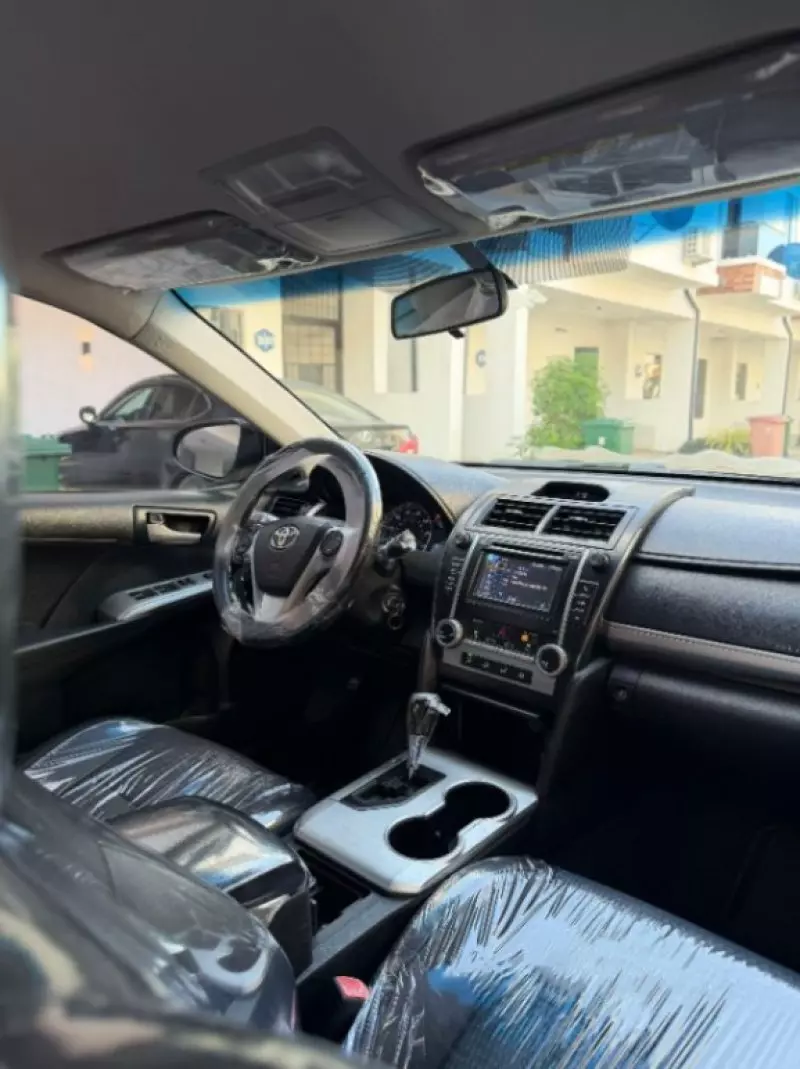 TOYOTA Camry   - 2013