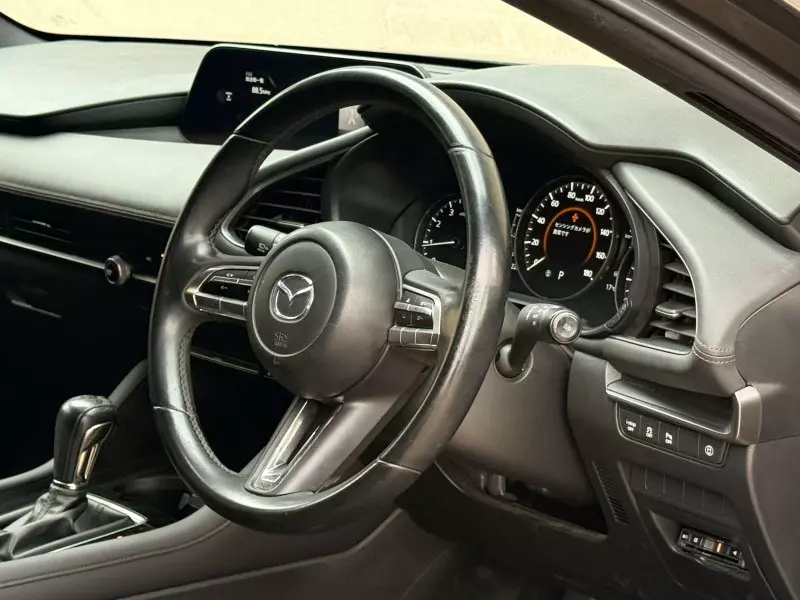 Mazda 3   - 2020