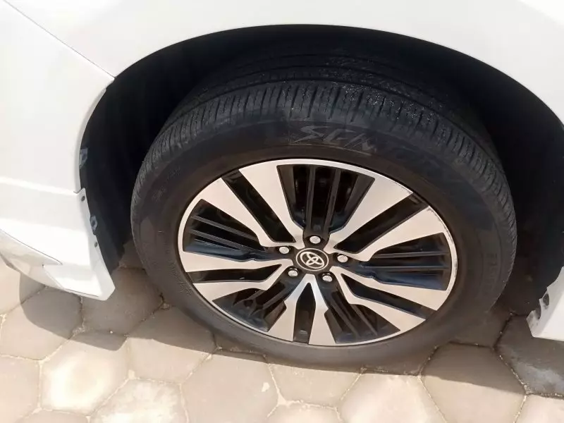 Toyota Alphard   - 2018