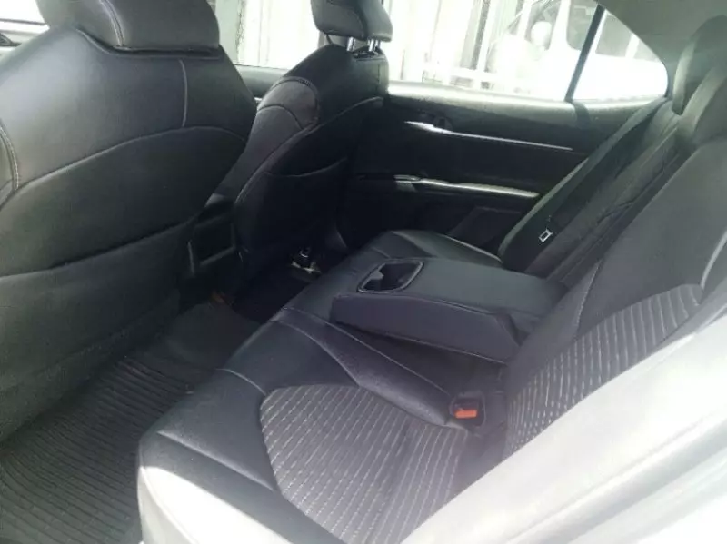 Toyota Camry   - 2019