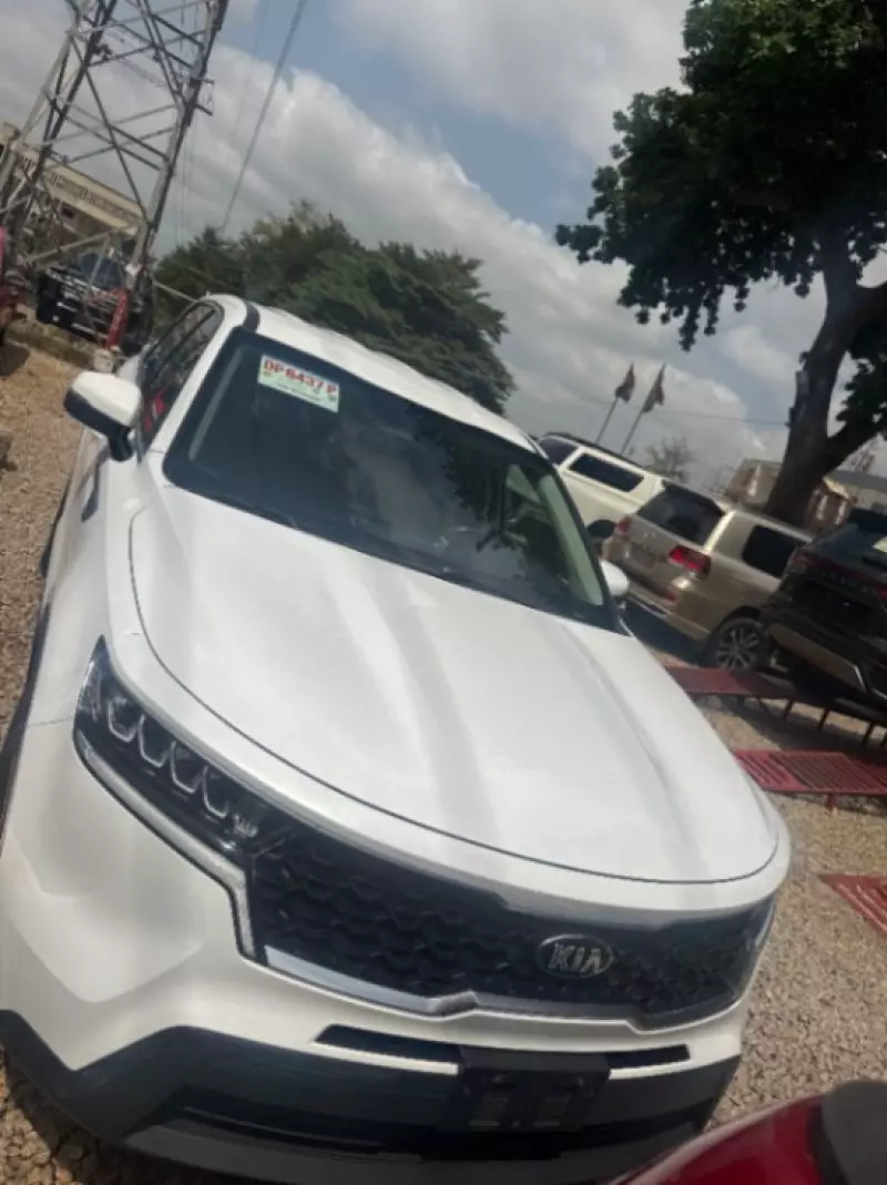 KIA Sorento EX   - 2021