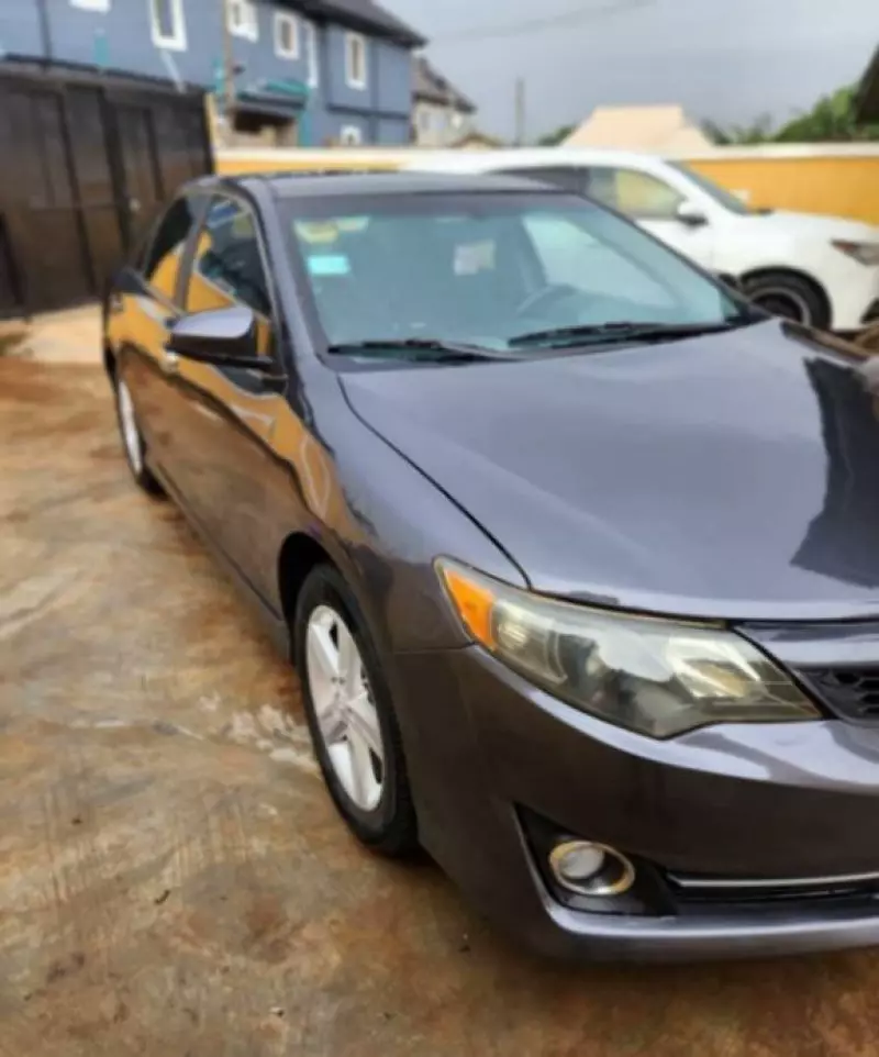 TOYOTA Camry   - 2014