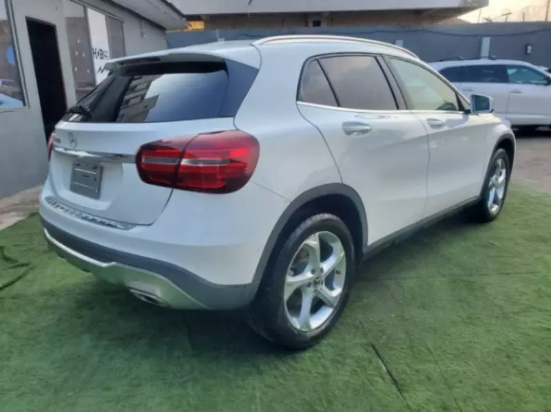 Mercedes-Benz GLA 250   - 2018