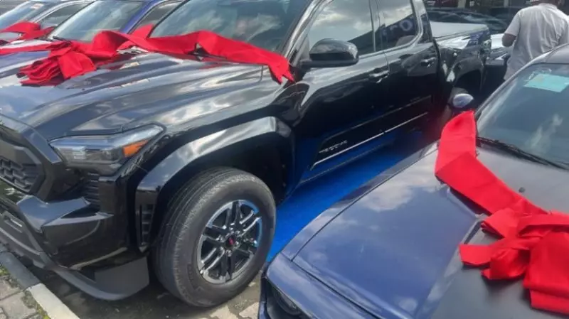 TOYOTA Tacoma   - 2025