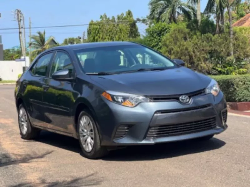 Toyota corolla   - 2015