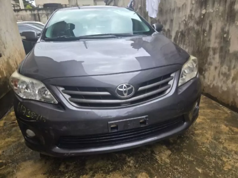 TOYOTA Corolla   - 2013