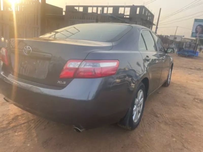 Toyota Camry   - 2008