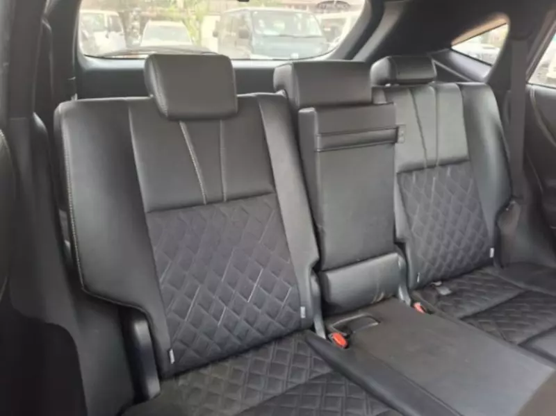 TOYOTA Harrier   - 2017