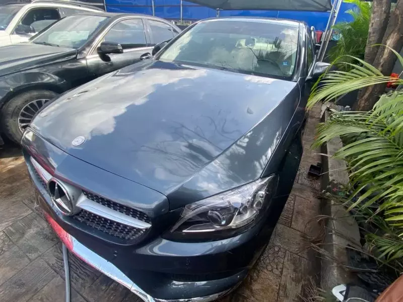 Mercedes-Benz C-Class   - 2015