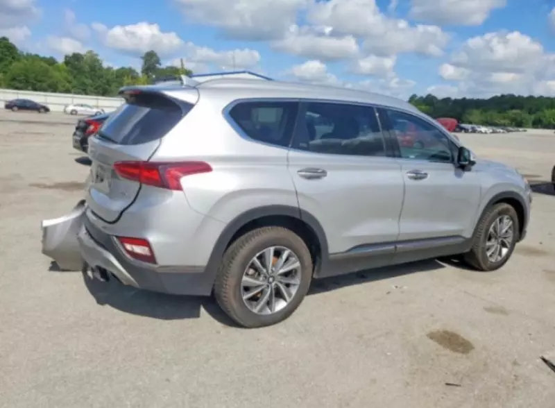 Hyundai Santa Fe   - 2020