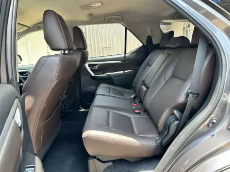 TOYOTA Fortuner   - 2019