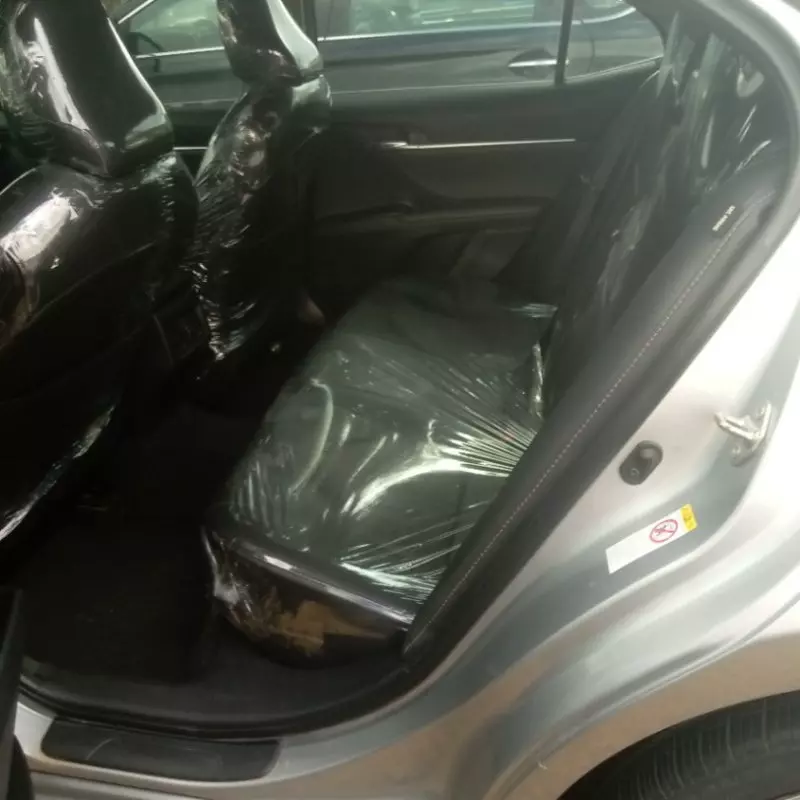 TOYOTA Camry - 2018
