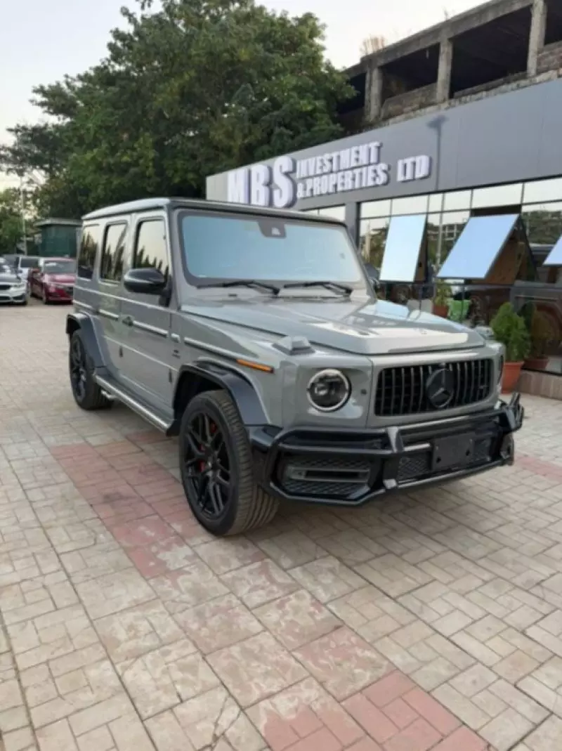 Mercedes-Benz G-Class   - 2021
