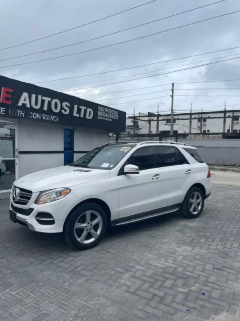 Mercedes-Benz GLE 350   - 2015