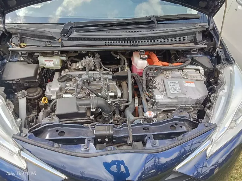 TOYOTA vitz hybrid   - 2019