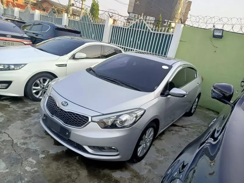 KIA K3   - 2015
