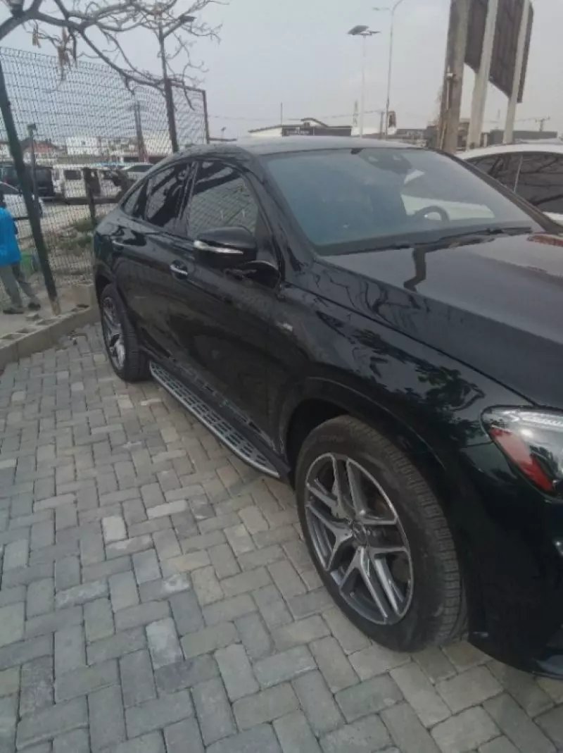 Mercedes-Benz GLE 53 AMG   - 2022