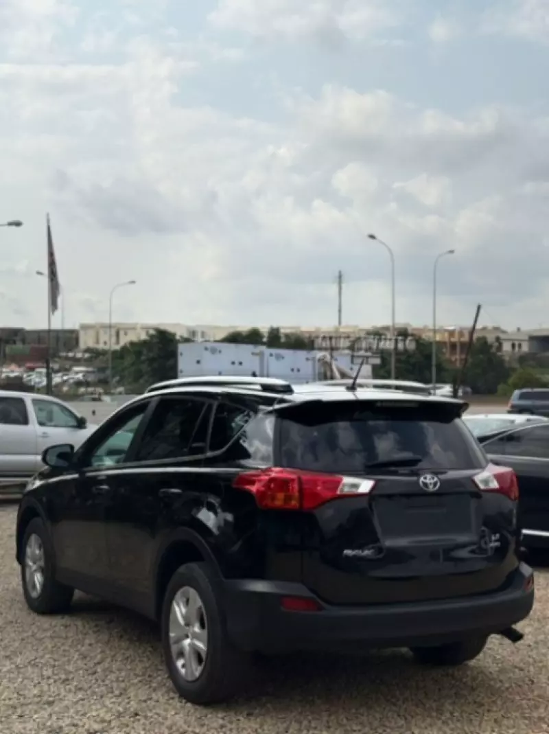 Toyota RAV 4   - 2016