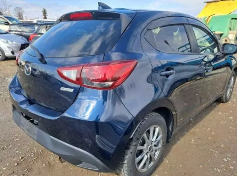 Mazda Demio   - 2019