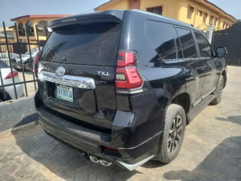 Toyota Landcruiser Prado   - 2014