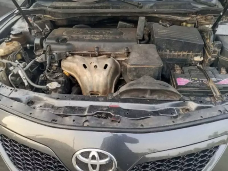 Toyota Camry   - 2008