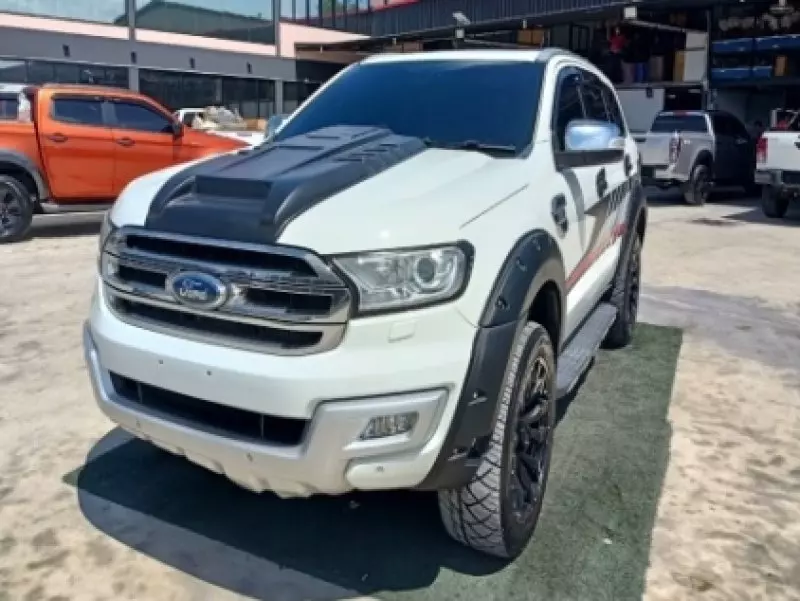 Ford Everest   - 2016