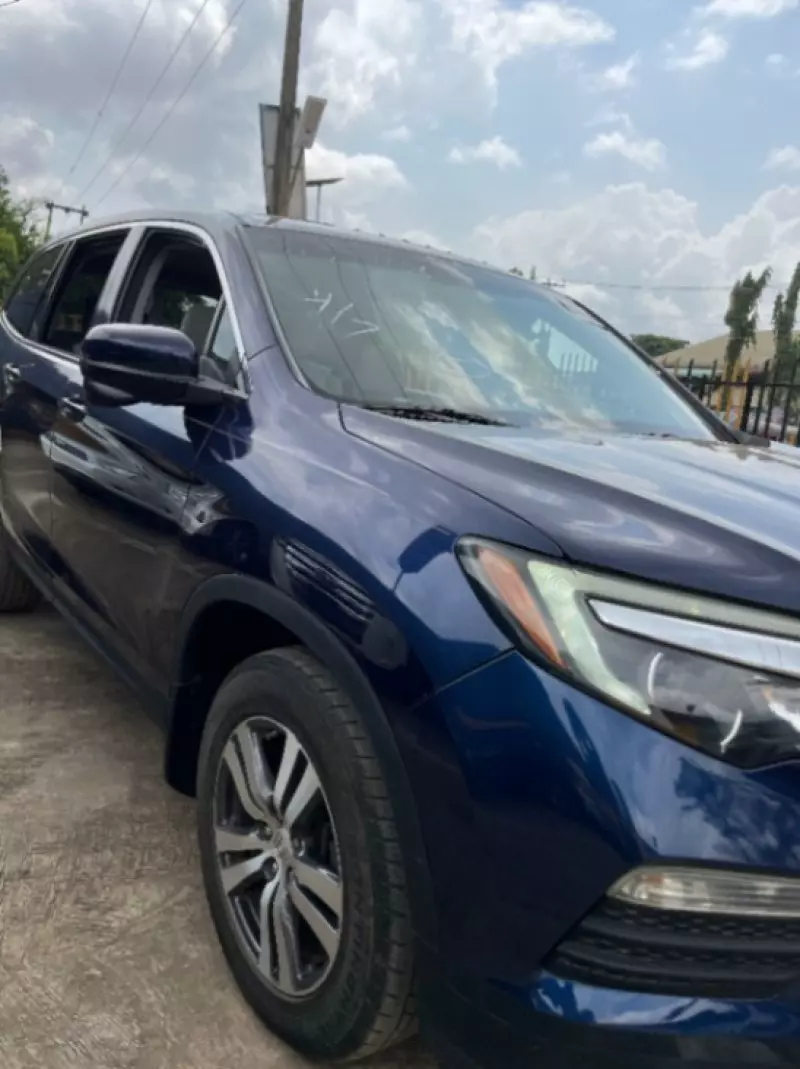 Honda Pilot   - 2018