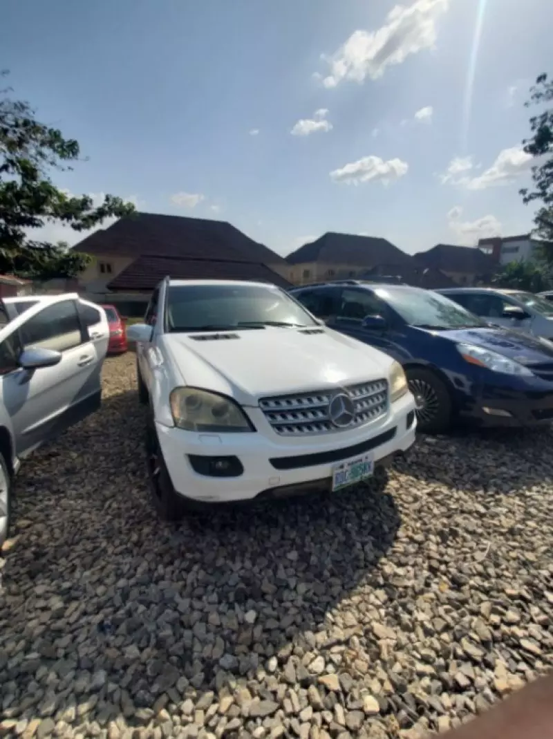 Mercedes-Benz ML 350   - 2009