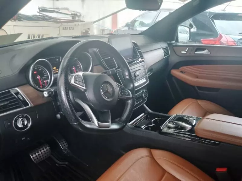 Lexus LX 570   - 2016
