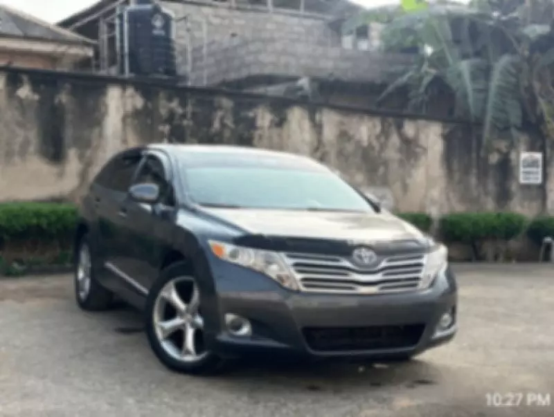 TOYOTA Venza - 2012