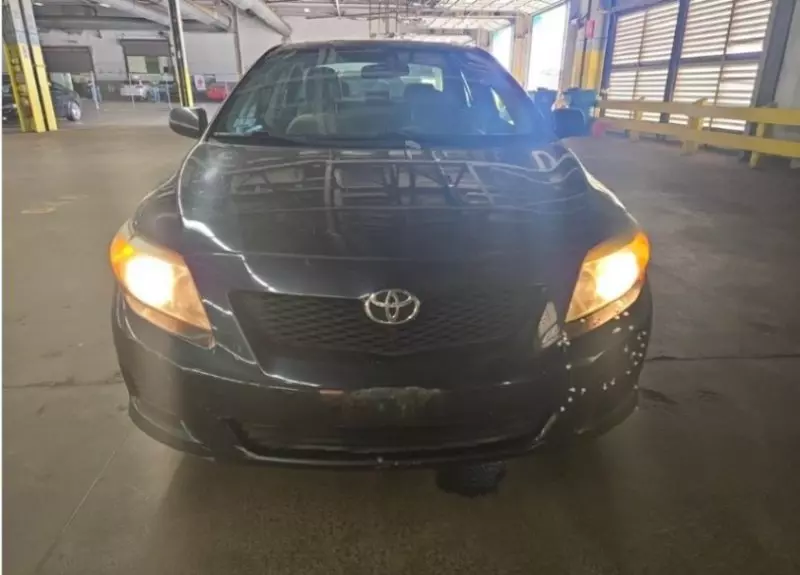 Toyota Corolla   - 2009