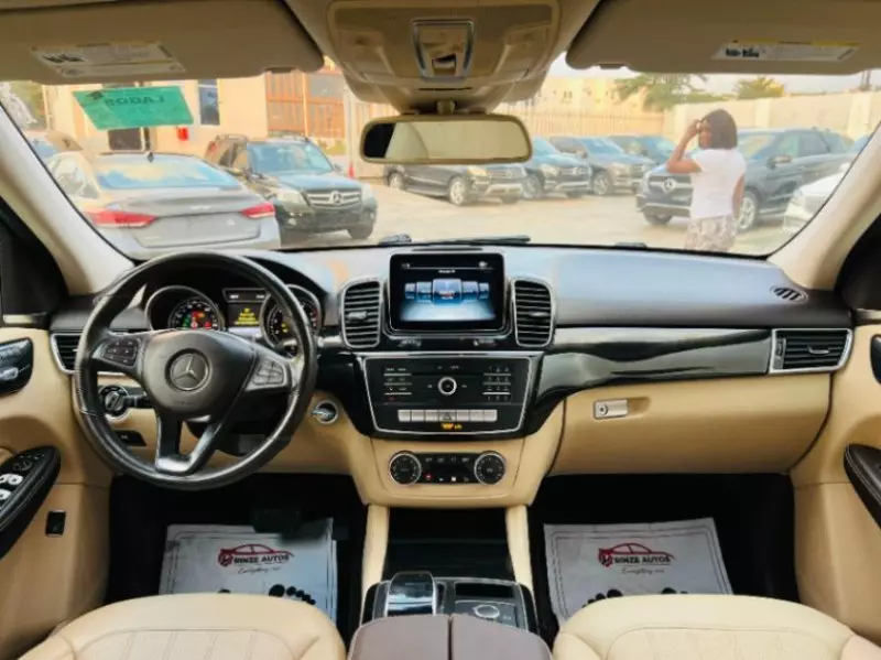 Mercedes-Benz GLE 350   - 2016