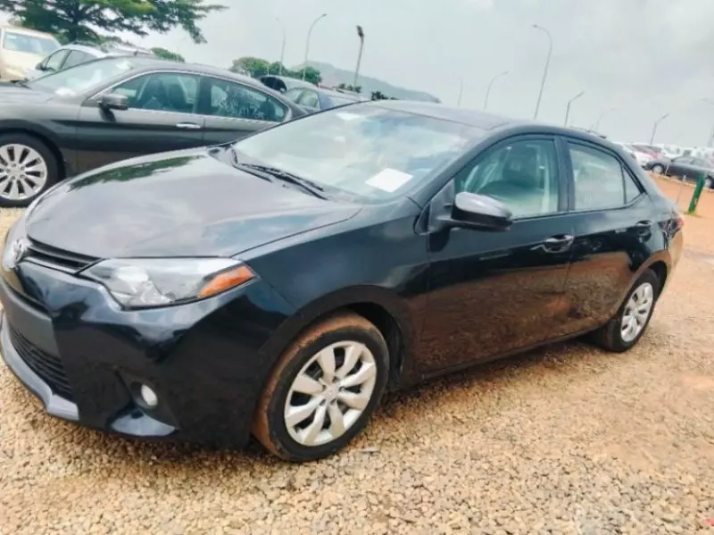 TOYOTA Corolla   - 2016