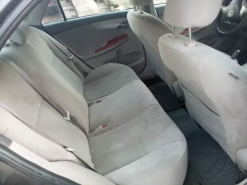 TOYOTA Corolla   - 2011