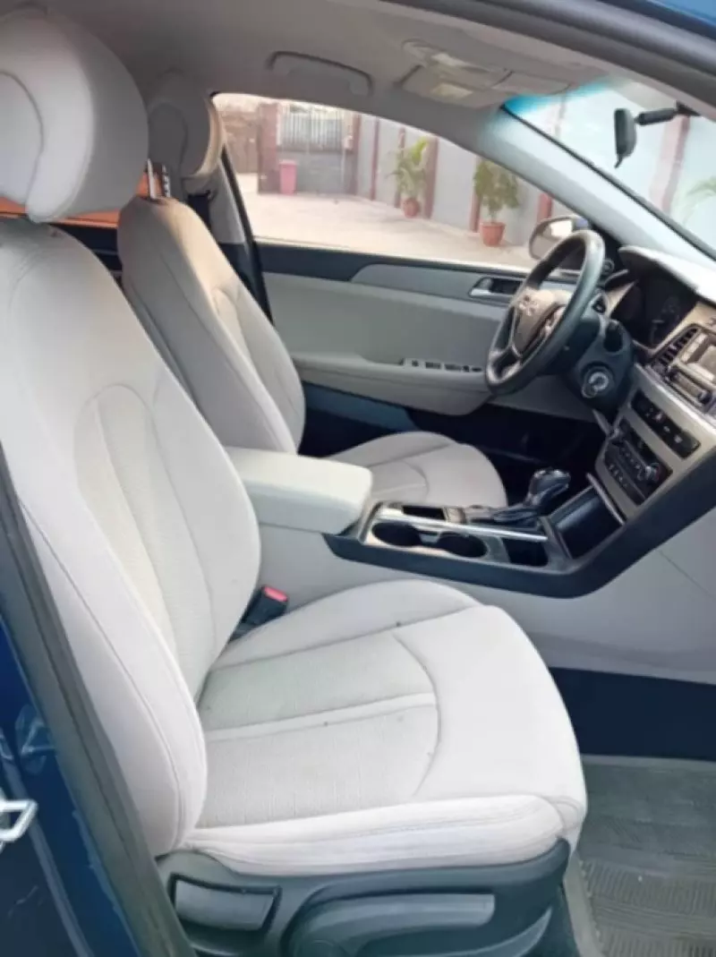 Hyundai Sonata   - 2015