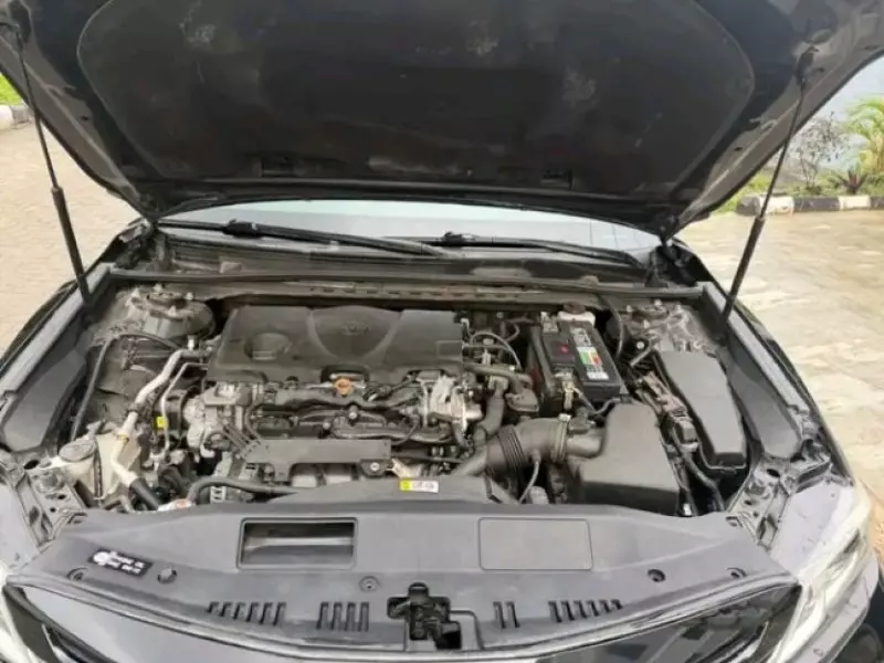 TOYOTA Camry   - 2018