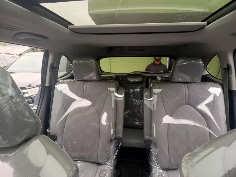 Toyota Highlander   - 2021