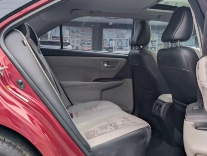 Toyota Camry   - 2016