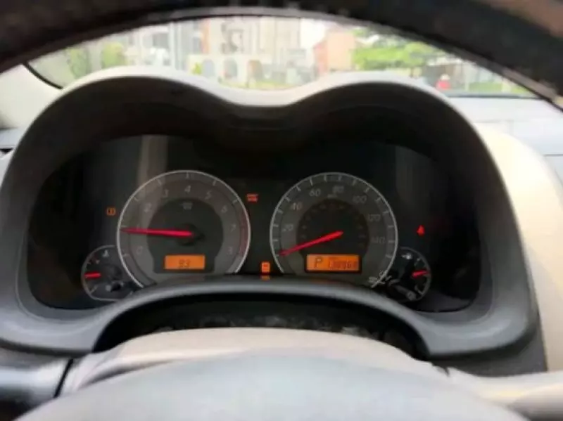 Toyota Corolla   - 2013