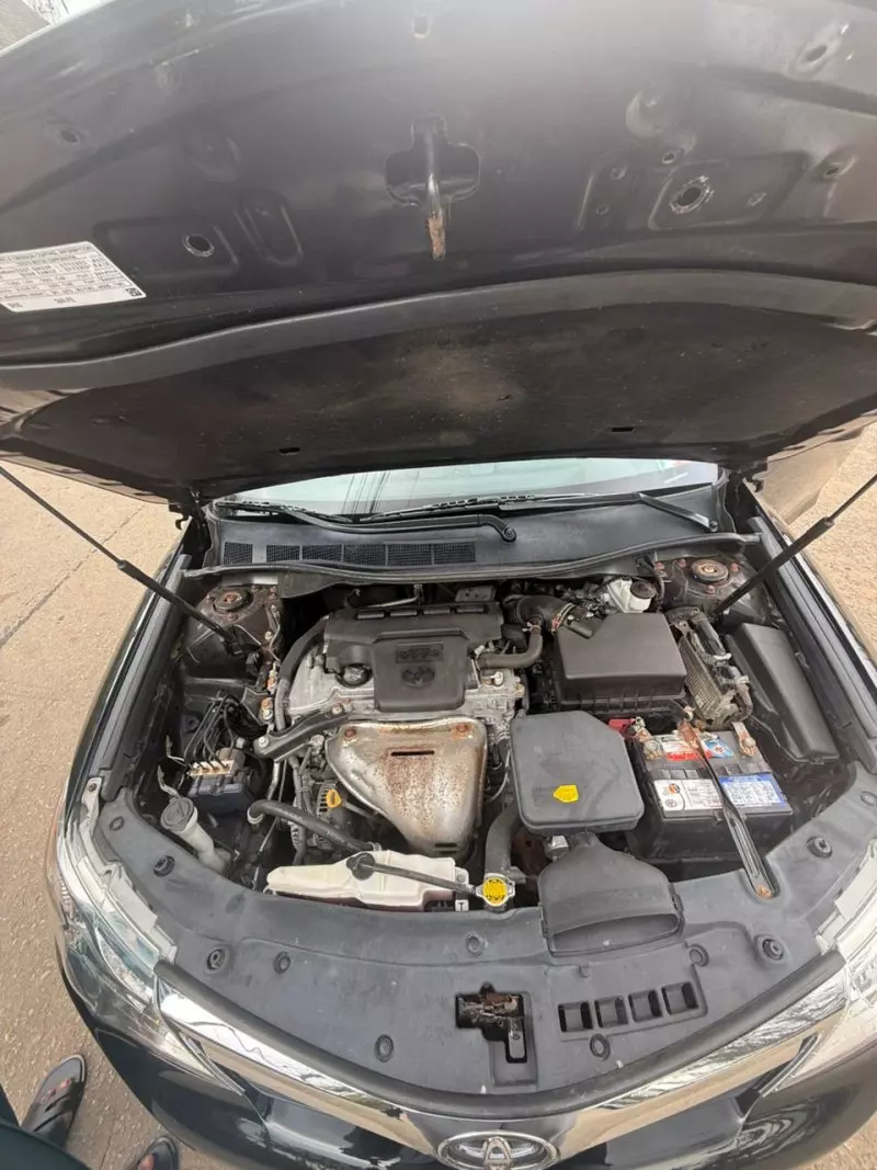 Toyota Camry - 2012