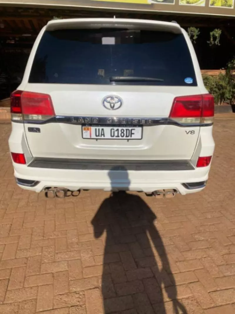 Toyota Landcruiser Vx V8    - 2018