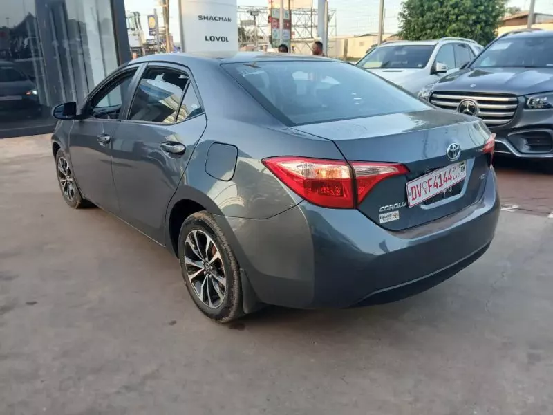 Toyota Corolla   - 2018