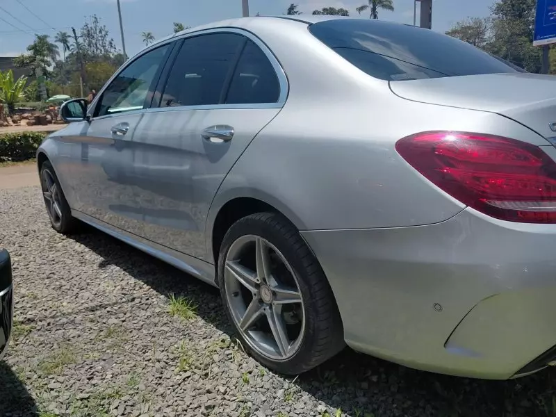 Mercedes-Benz C 200   - 2016