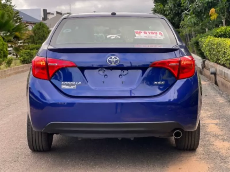 Toyota Corolla   - 2017